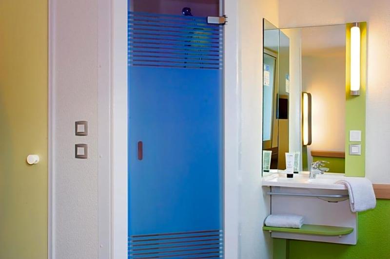 Ibis Budget Givet image