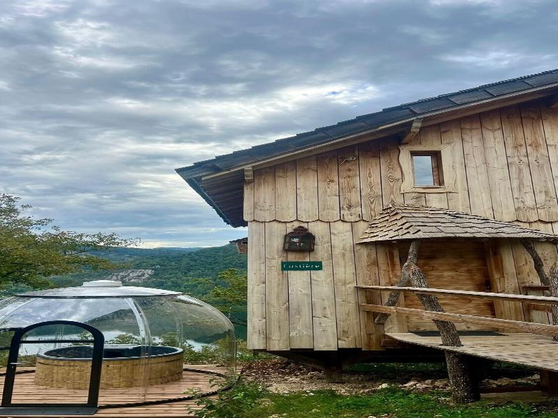 Cabanes Et Lodges Du Belvedere image