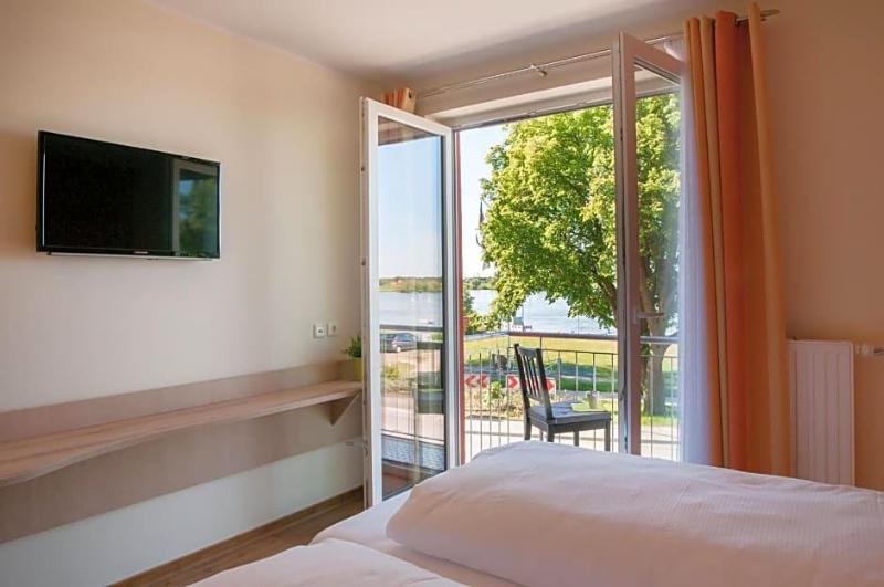 Hotel Elbblick image