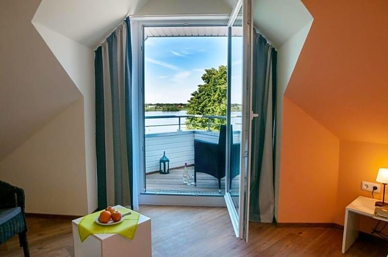 Hotel Elbblick image