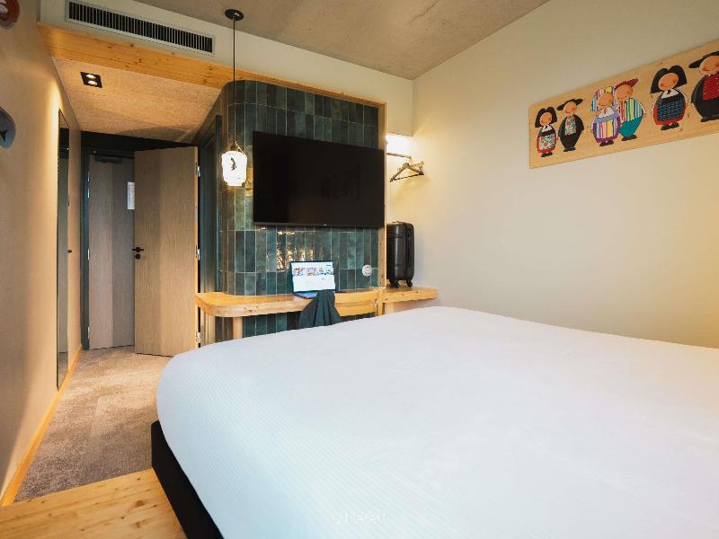 Greet Hotel Cernay Mulhouse image