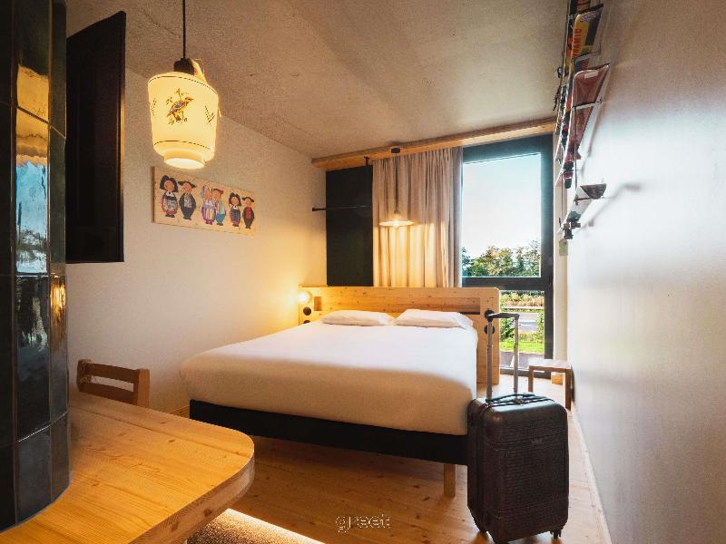 Greet Hotel Cernay Mulhouse image