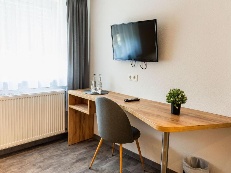 Landhotel Georgshof image