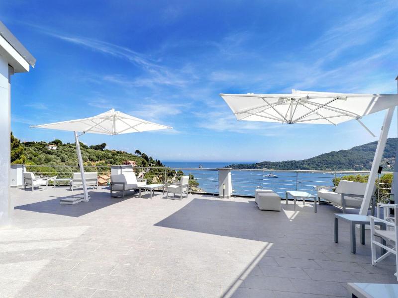 Cristallo Park Hotel image