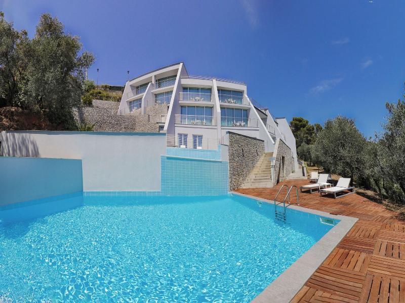 Cristallo Park Hotel image