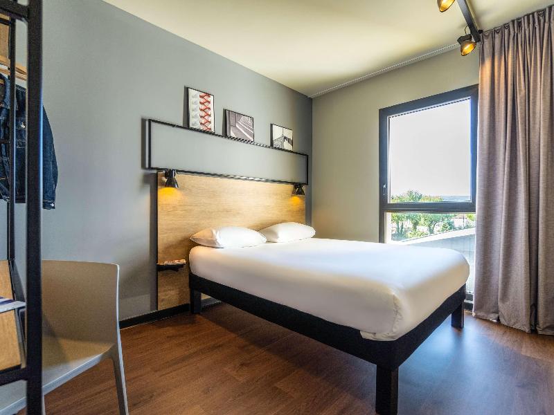Ibis Marseille Marignane Technopole image