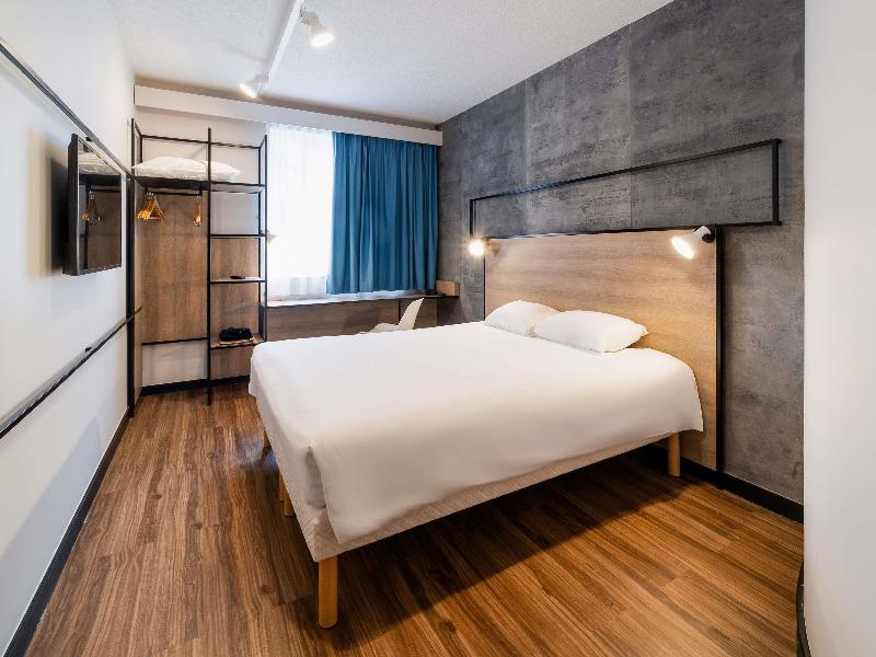 Ibis Marseille Marignane Technopole image