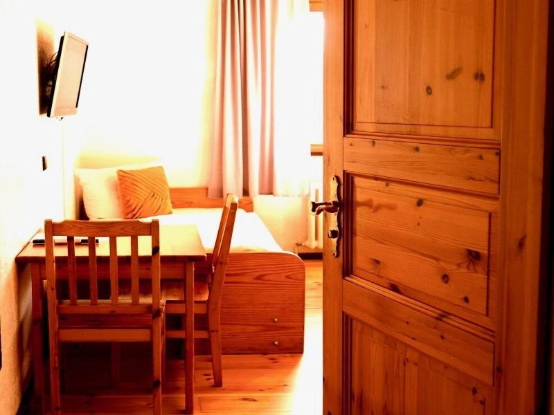 Hotel Nest image