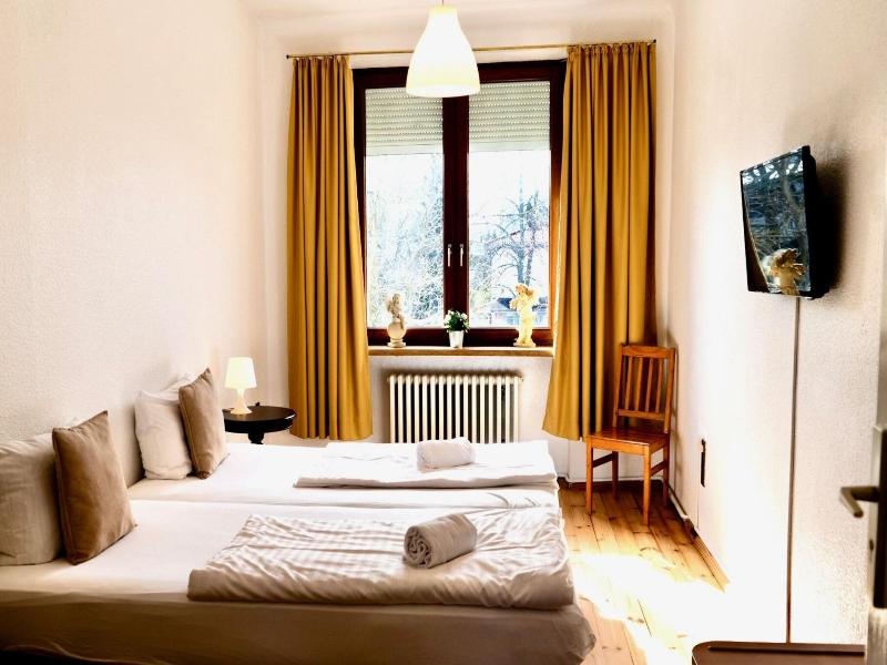 Hotel Nest image