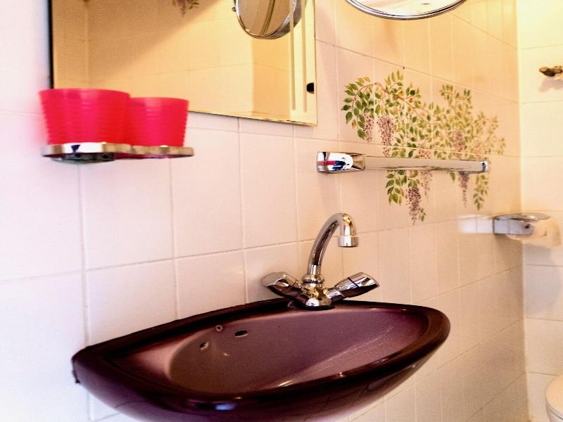 Hotel Nest image