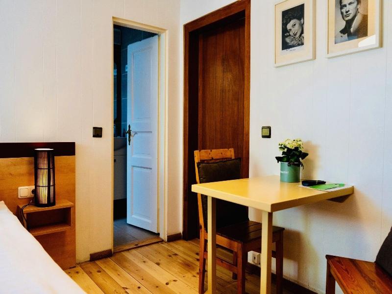 Hotel Nest image