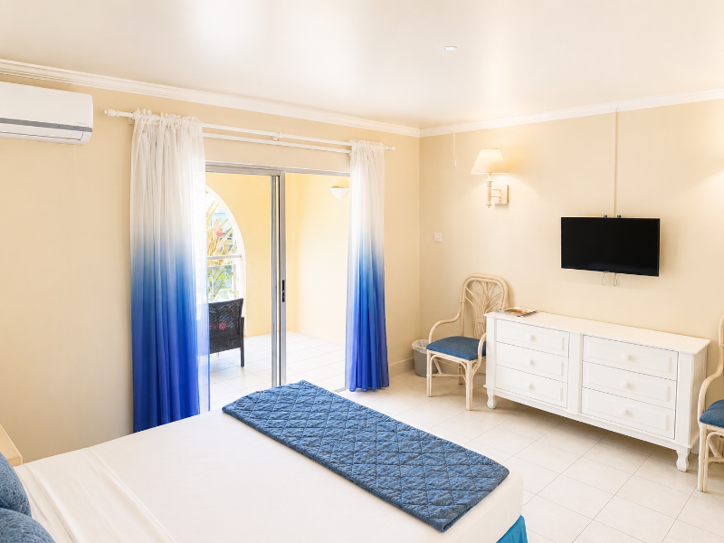 Sunbay Hotel image