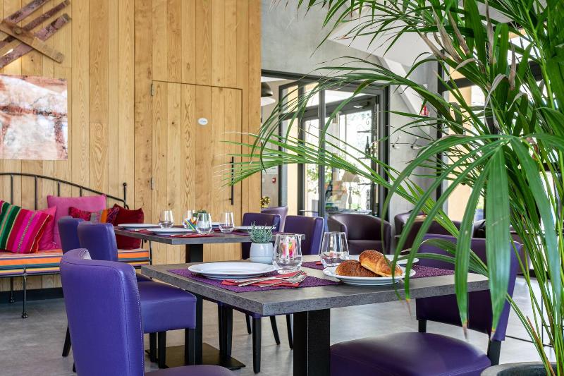 Le Clos Saint Michel Resort & Spa image