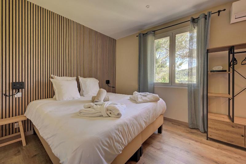 Le Clos Saint Michel Resort & Spa image