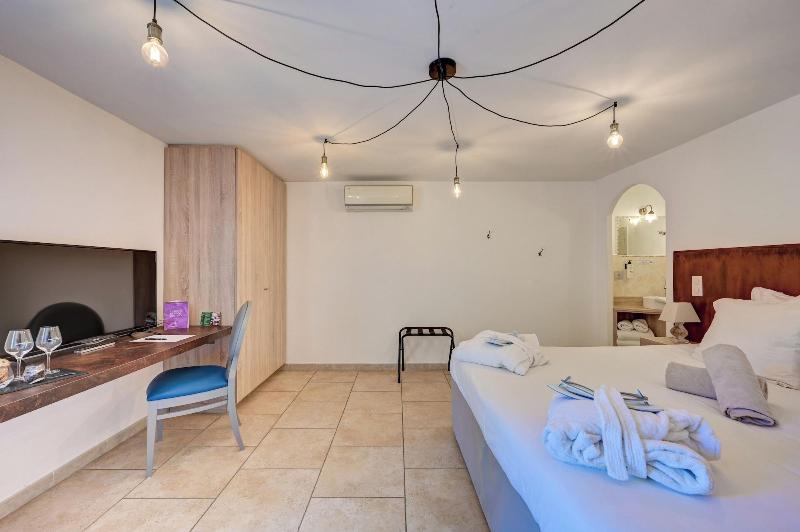 Le Clos Saint Michel Resort & Spa image