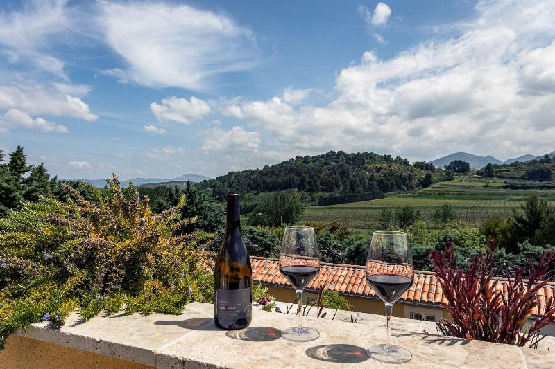 Le Clos Saint Michel Resort & Spa image