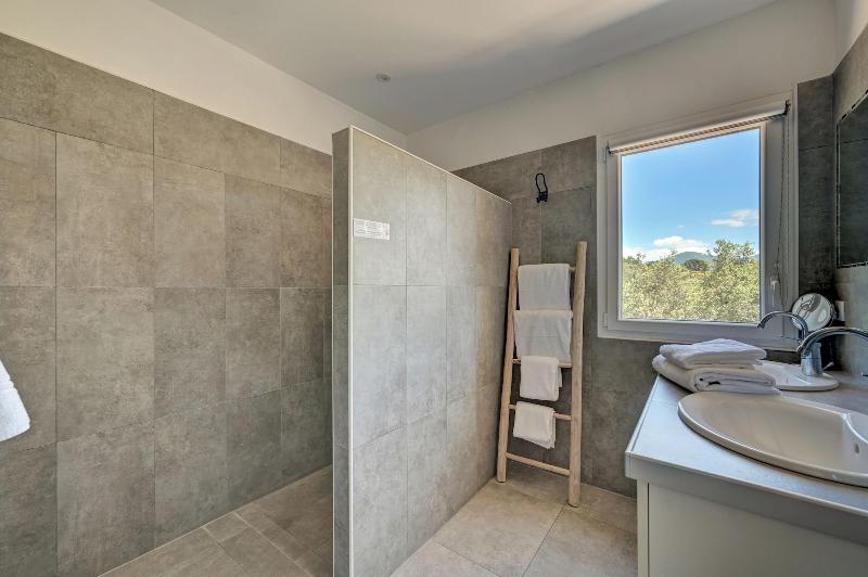 Le Clos Saint Michel Resort & Spa image