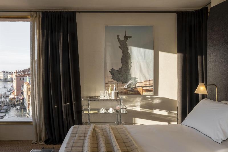 The Venice Venice Hotel image