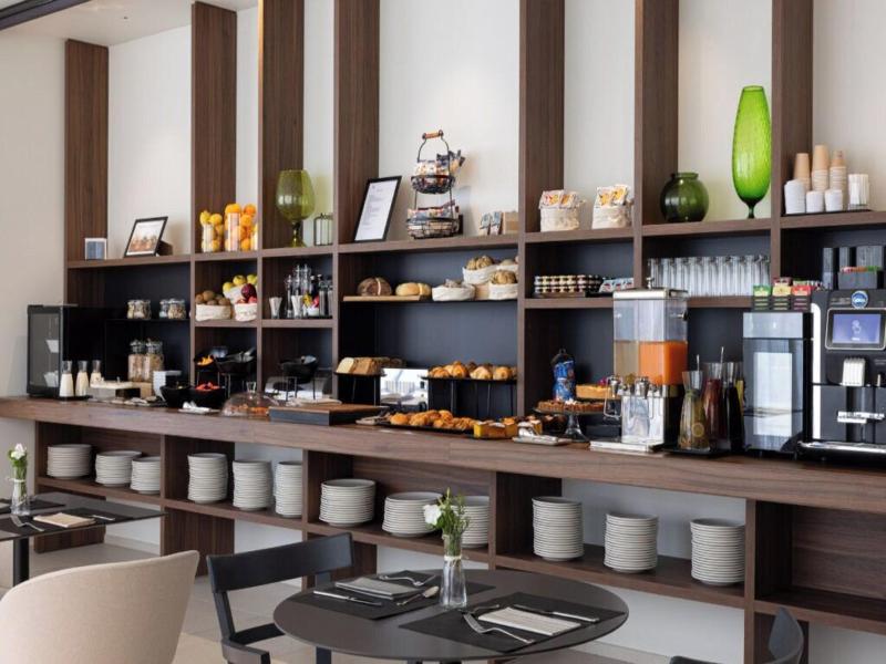 B21 Lifestyle Hotel image