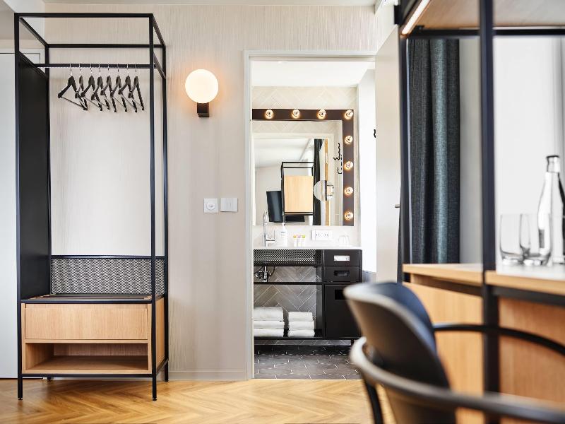 H4 Wyndham Paris Pleyel image