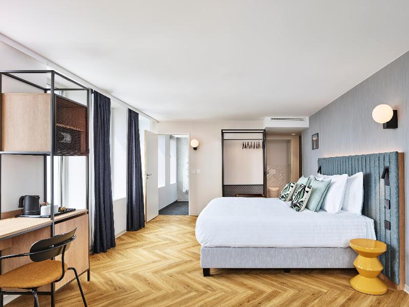 H4 Wyndham Paris Pleyel image