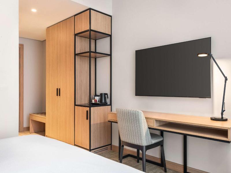Radisson Hotel & Residence Riyadh Olaya image