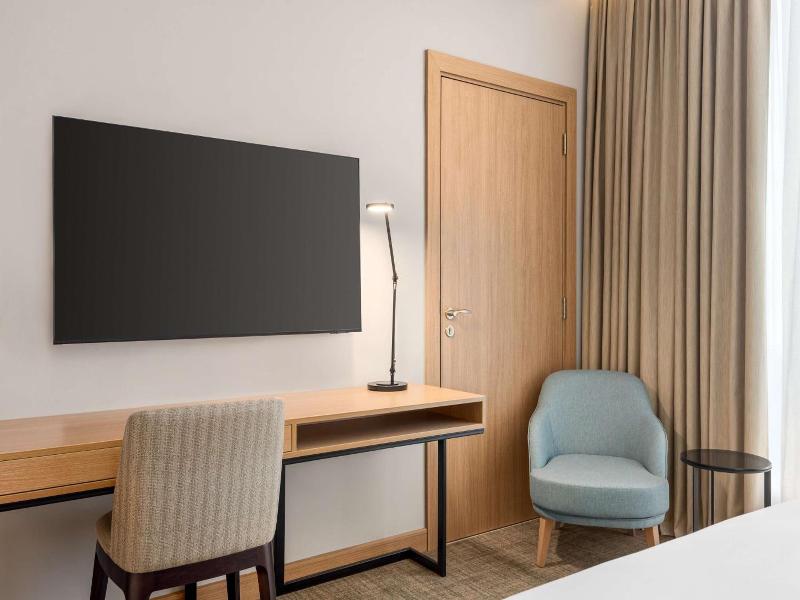 Radisson Hotel & Residence Riyadh Olaya image