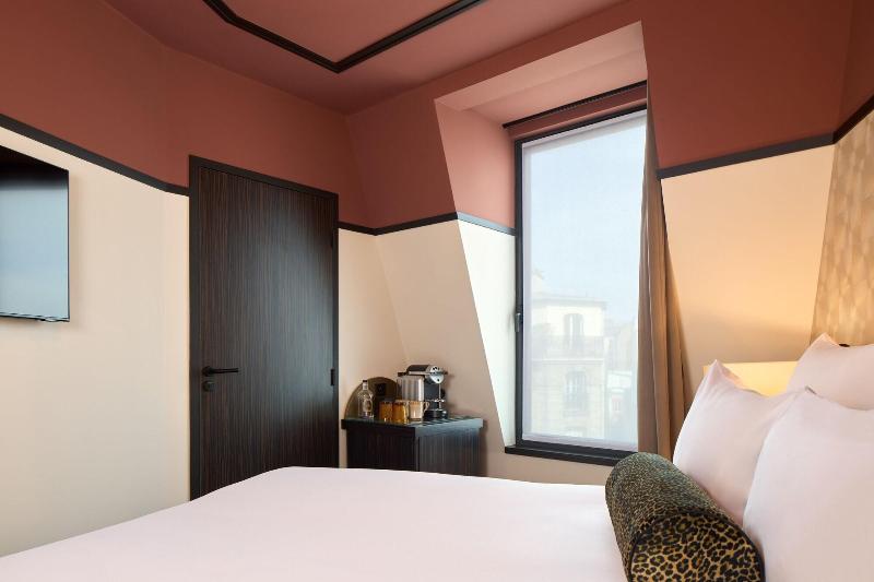 Maison Cassandre image