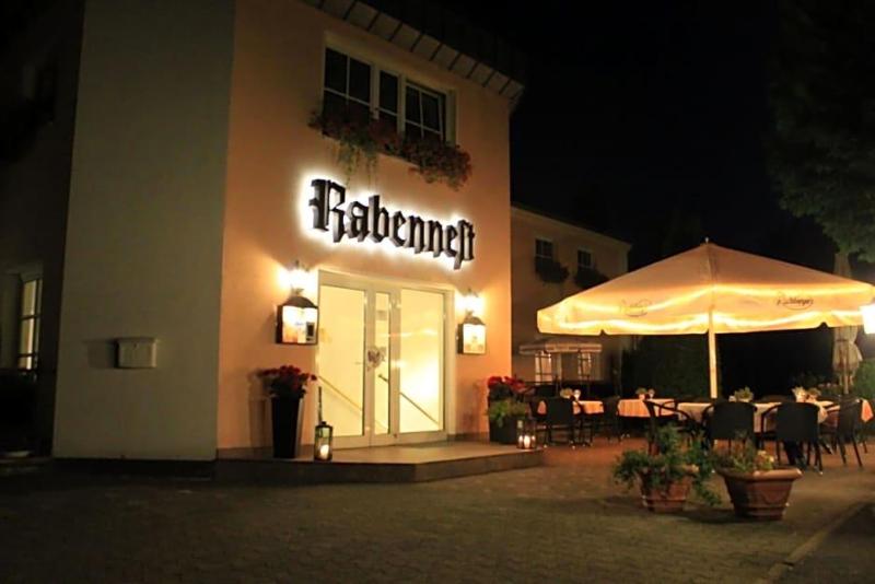 Hotel Rabennest image
