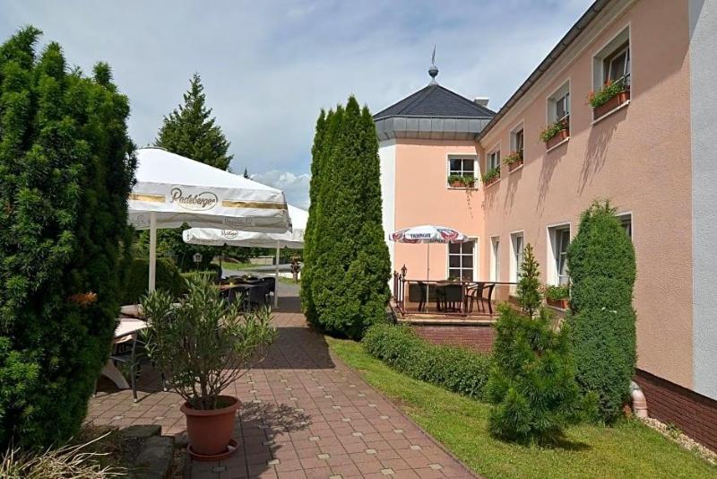 Hotel Rabennest image