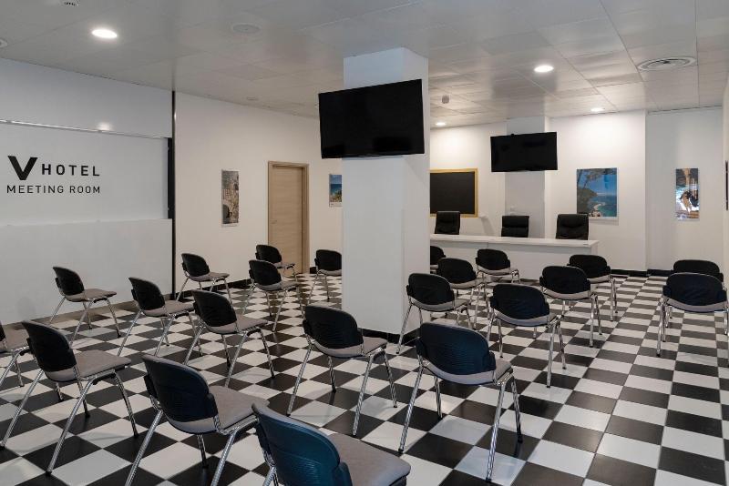 V Hotel image