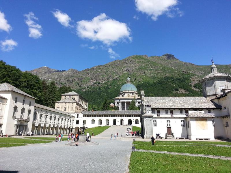 Santuario Di Oropa image