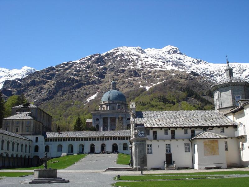 Santuario Di Oropa image