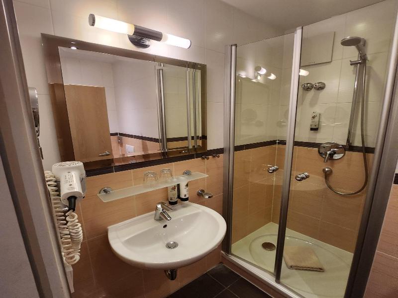 Posthotel Traube image