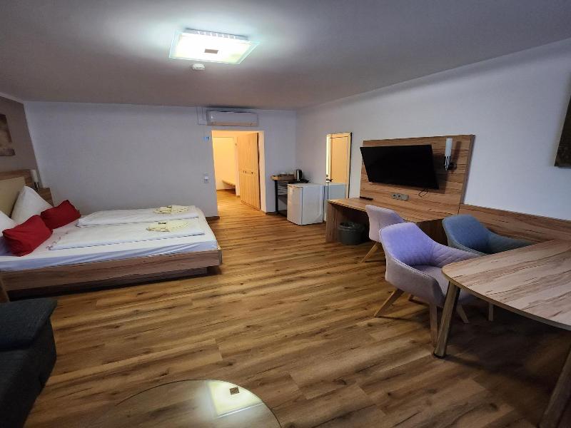 Posthotel Traube image