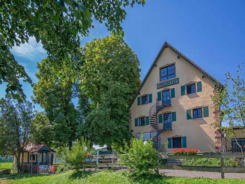 Gastwirtschaft & Hotel Hallescher Anger image