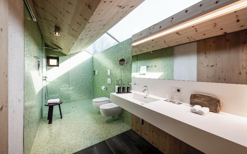 La Paula Apartments & Suites image