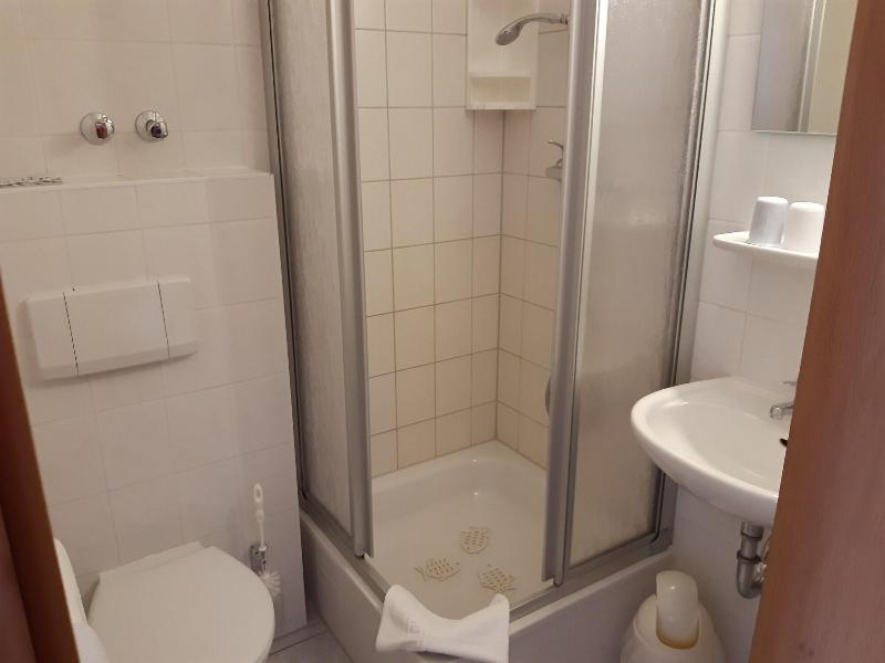 Jv§gerheim Lv?bsal image
