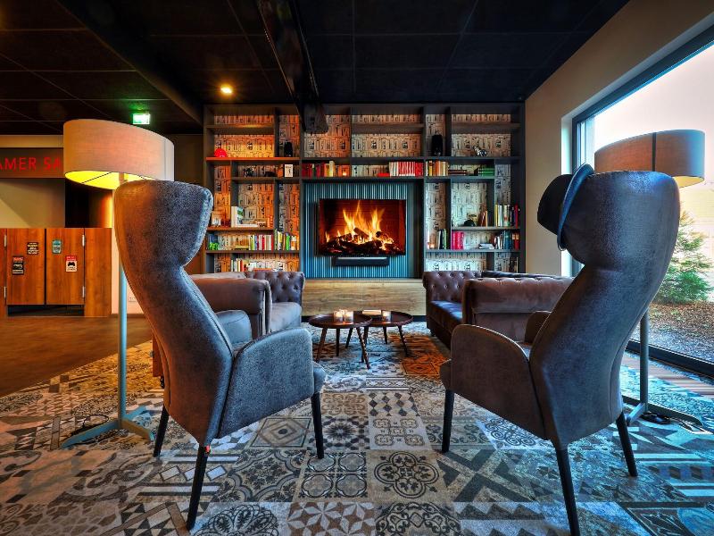 Emils Hotel image