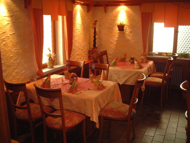 Hotel-restaurant Zum Schwalbennest image