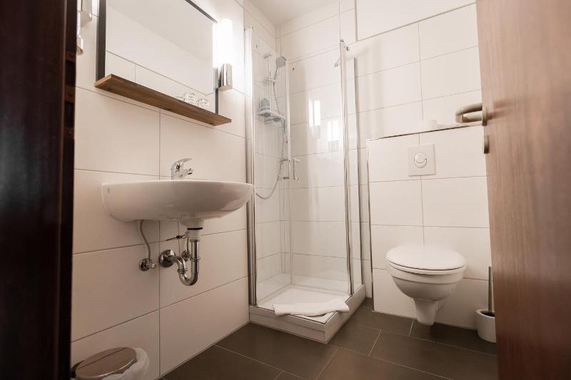 Hotel-restaurant Zum Schwalbennest image