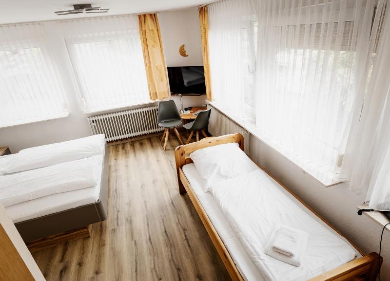 Hotel-restaurant Zum Schwalbennest image
