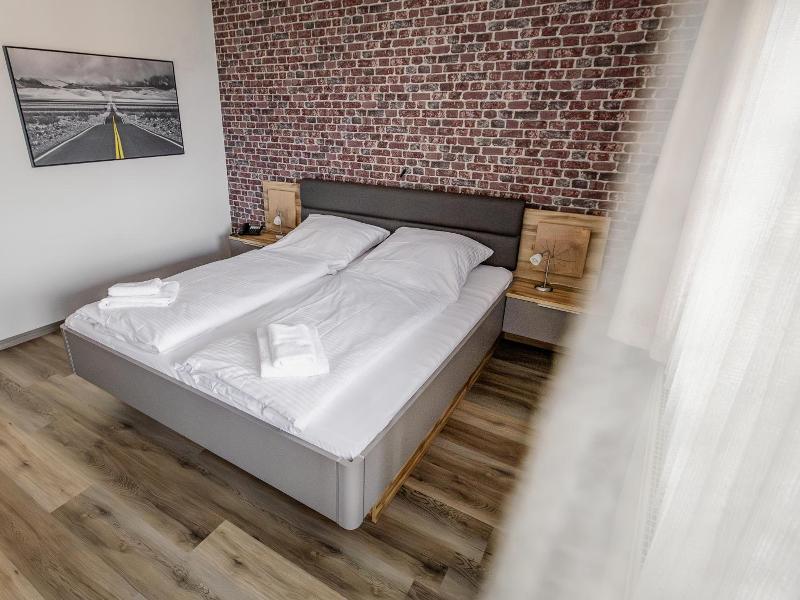 Hotel-restaurant Zum Schwalbennest image