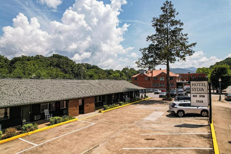 Hotel Sylva image
