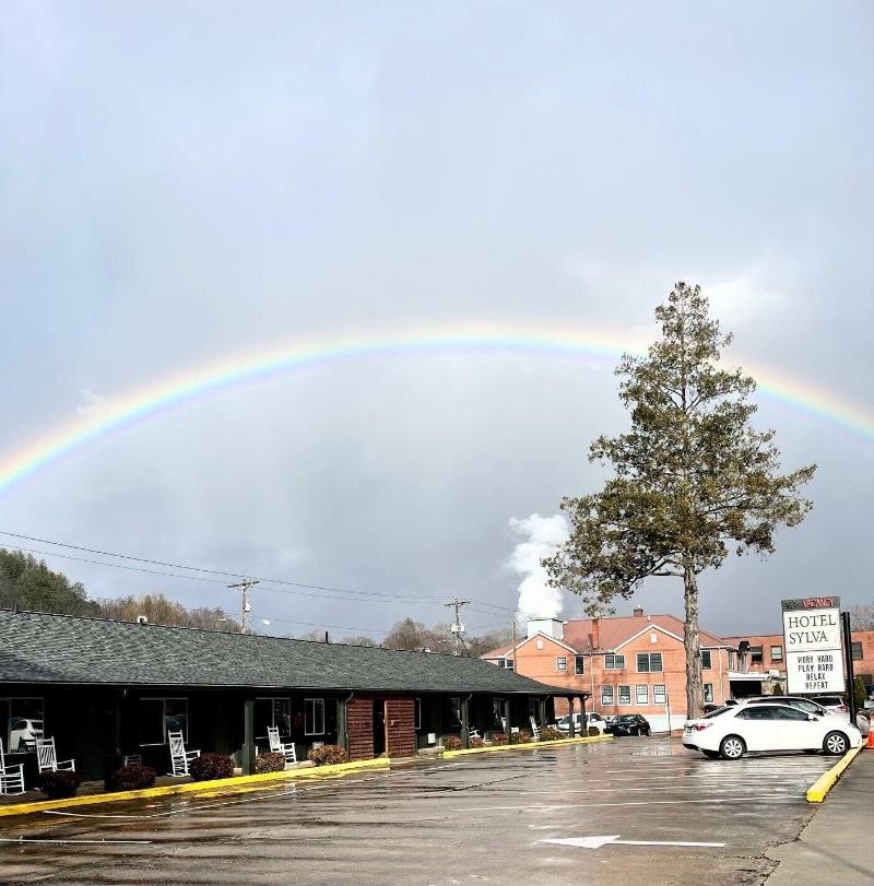 Hotel Sylva image
