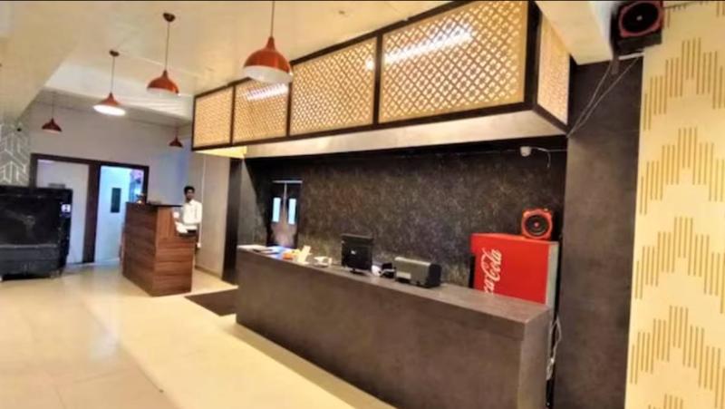 Hotel Lakeview Chhatarpur image 1