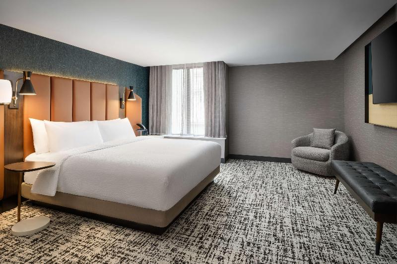 Tempo By Hilton Raleigh Downtown image