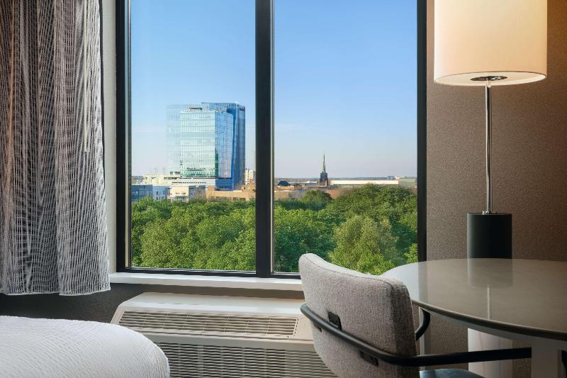 Tempo By Hilton Raleigh Downtown image