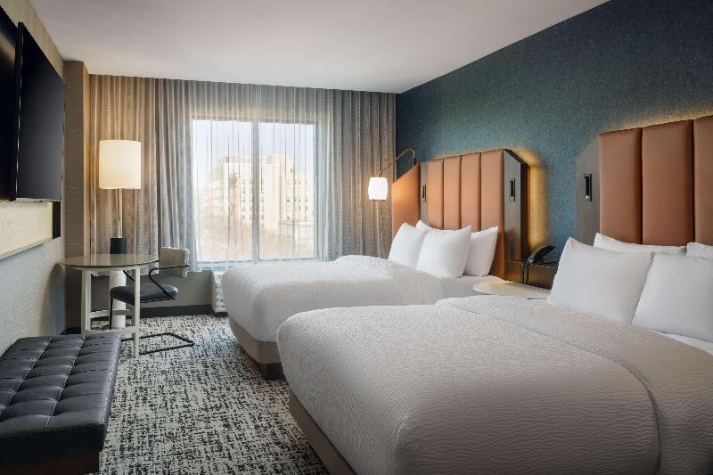Tempo By Hilton Raleigh Downtown image