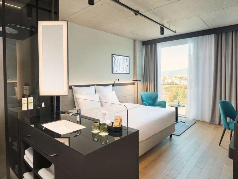 Pullman Zagreb image
